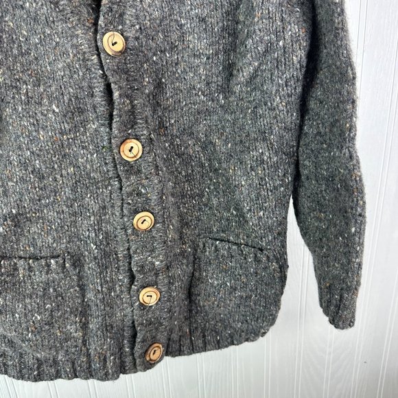 Rathlin Hand Loomed in Ireland size medium Gray Cardigan - Picture 3 of 4